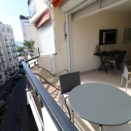 Studio With Terrace 2 Mins From Croisette 118 *